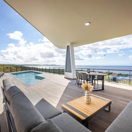 La Perla Chic Panoramic Designer Villa