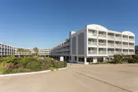 Casa Del Mar Beachfront Suites Hotels near Port of Galveston Cruise Terminal 25