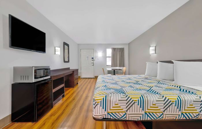Motel 6 Plano, TX - Plano Northeast