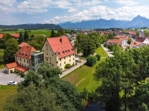 Schloss zu Hopferau Hotels in RoBhaupten