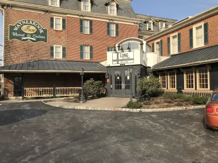 Waynebrook Inn