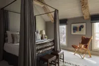 Public House Lofts Hotels in Crested Butte