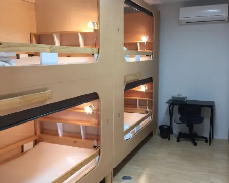 Guest House チャンネルカン 吉野川市のホテル