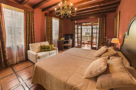 Hotel Emblemático San Marcos Отели в г. Хеновес