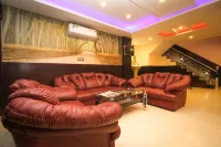 King Castle Mcleodganj-Centrally Heated and Air Cooled- Near Mall Road - Free Parking - Airport Shuttle