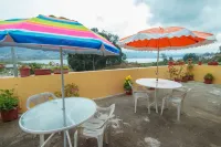 Casa de Huéspedes Casa de Luis Hotels in Песильо