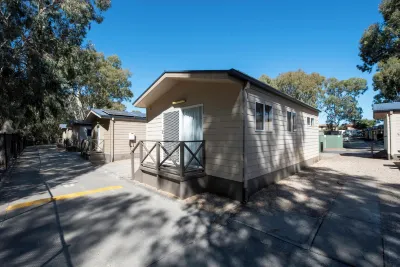 Echo Holiday Parks - Windsor Gardens Hotels in Windsor Gardens