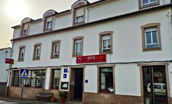 Casa Peto Outes