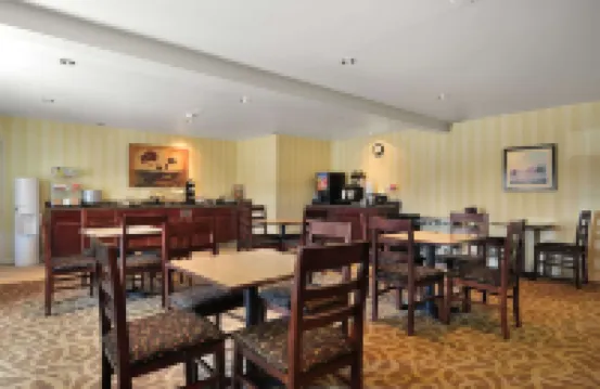 Travelodge by Wyndham Simcoe