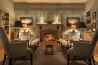 Spruce Point Inn Resort and Spa - Wifi