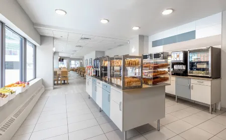 L'Appartement Hôtel Отели рядом с достопримечательностью «Университет Квебека в Монреале»