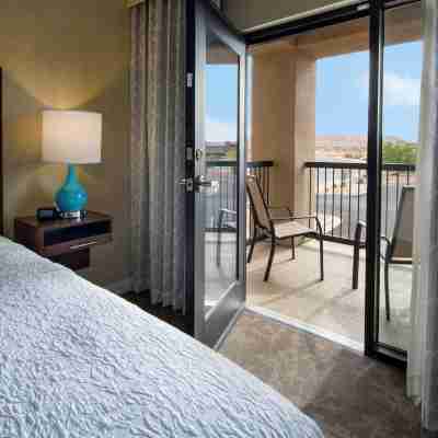 Hampton Inn & Suites Page - Lake Powell Rooms