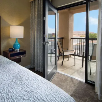 Hampton Inn & Suites Page - Lake Powell