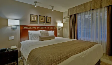 Helm's Inn