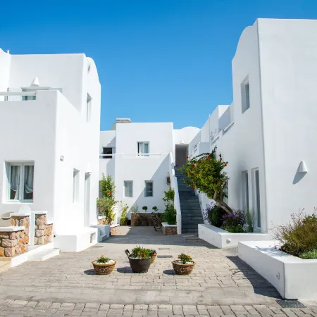 Makris Beach Hotel