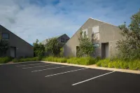 Southern Ocean Villas - parking