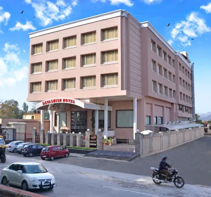 Hotel Devashish Haldwani - bar