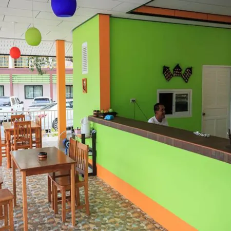 Chaison Hill Resort Khanom