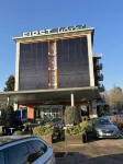 First Hotel Malpensa - parking