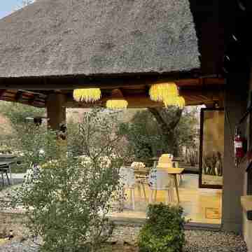 Lindiwe Safari Lodge Hotel Exterior