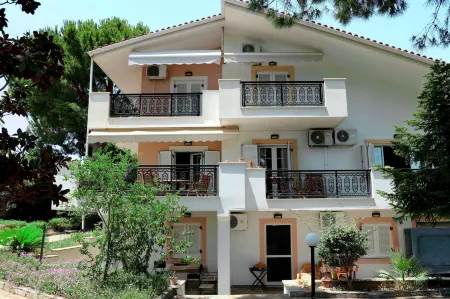 Ekatis Seacoast Nest Отели в г. Dafnousia