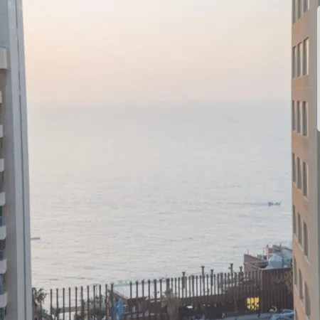 King Suites Hotel