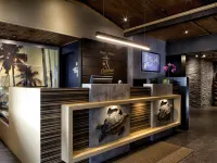 椰子汽車旅館 三河城酒店