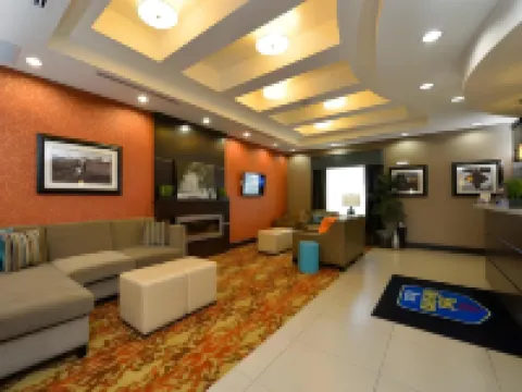 BestWestern Plus Luling Inn Hotels in Luling