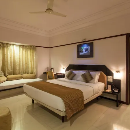 Hotel Vrishali Executive