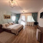 La Colțul Castelului Bran