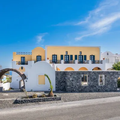 Kalimera Hotel Hotels near Red beach