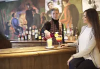 Ski Plaza Hotel & Wellness - bar