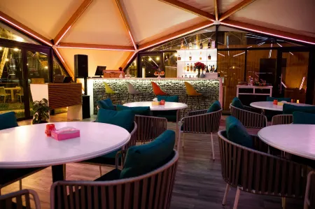 Garden Inn Resort Sevan Отели рядом с достопримечательностью «Монастырь Севанаванк»