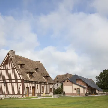 Manoir de Surville Hotel & Spa & Restaurant