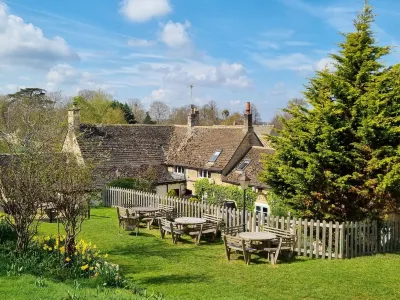 White Hart Ufford- Stamford Hotels in 