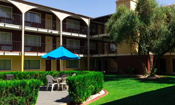 Mardi Gras Hotel & Casino
