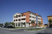 Villaggio Pini Các khách sạn gần I Casoni di Caorle