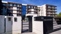 City of the Kings Green Silence Apartment Hotels in Michałowice kommun