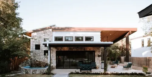 Square Inn Hotels in Wimberley