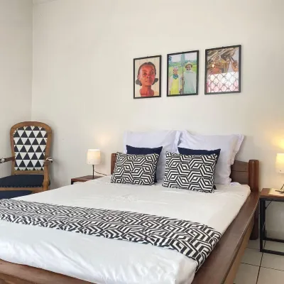 Villa Espoir : Chambre d'Hôtes Durable Et Tourisme Solidaire Hotels near Queen's Palace