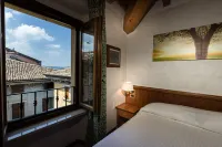 Hotel Corte Regina Hotels in Sirmione