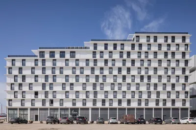 All Suites Appart Hôtel | Le Havre Centre - Les docks Hotel a 