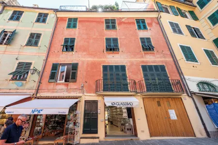Cozy Maria Apartment in Portofino - Happy Rentals