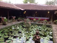 Hills Joglo Villa Hotel dekat Rumah Retret Abdi Kristus