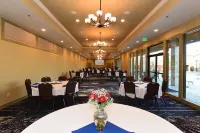 Sunday House Inn and Suites Hotels in Fredericksburg