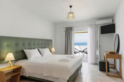 La Playa Grande Hotels near Cavo D'Oro