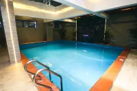Home Away - Swimmingpools