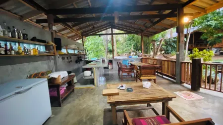 COCOA HOME Отели в г. Остров Джам