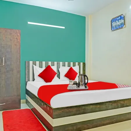 Royal Comfort Homestay Autostand Kankarbagh