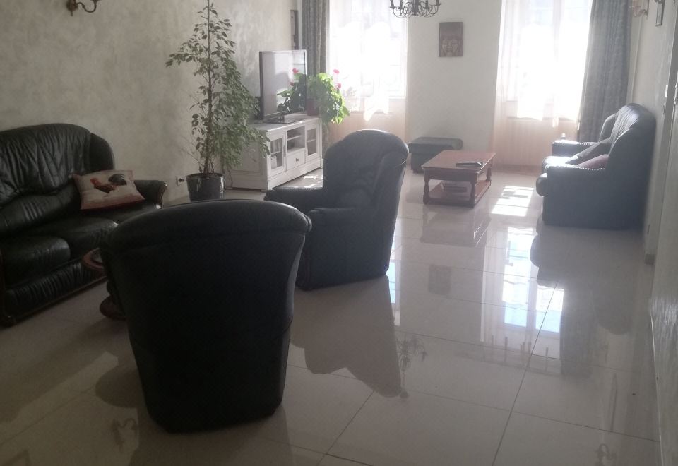 Hotel under the Castle Over view